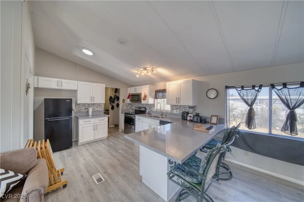 4201 Hardy, Pahrump, NV 89048