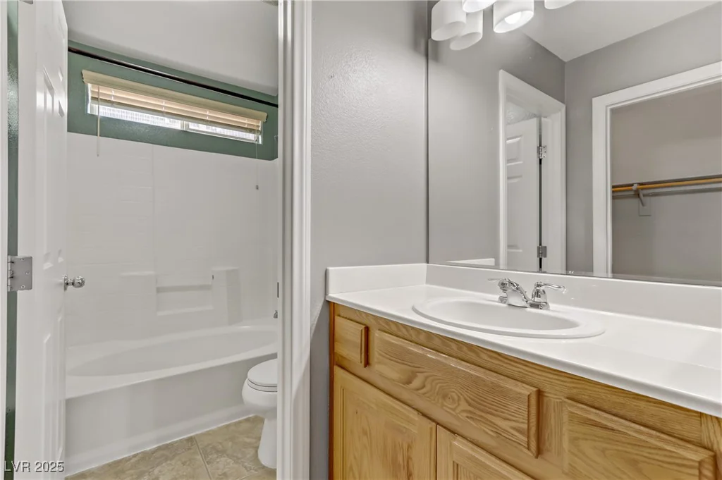 6953 Graceful Cloud, Henderson, NV 89011
