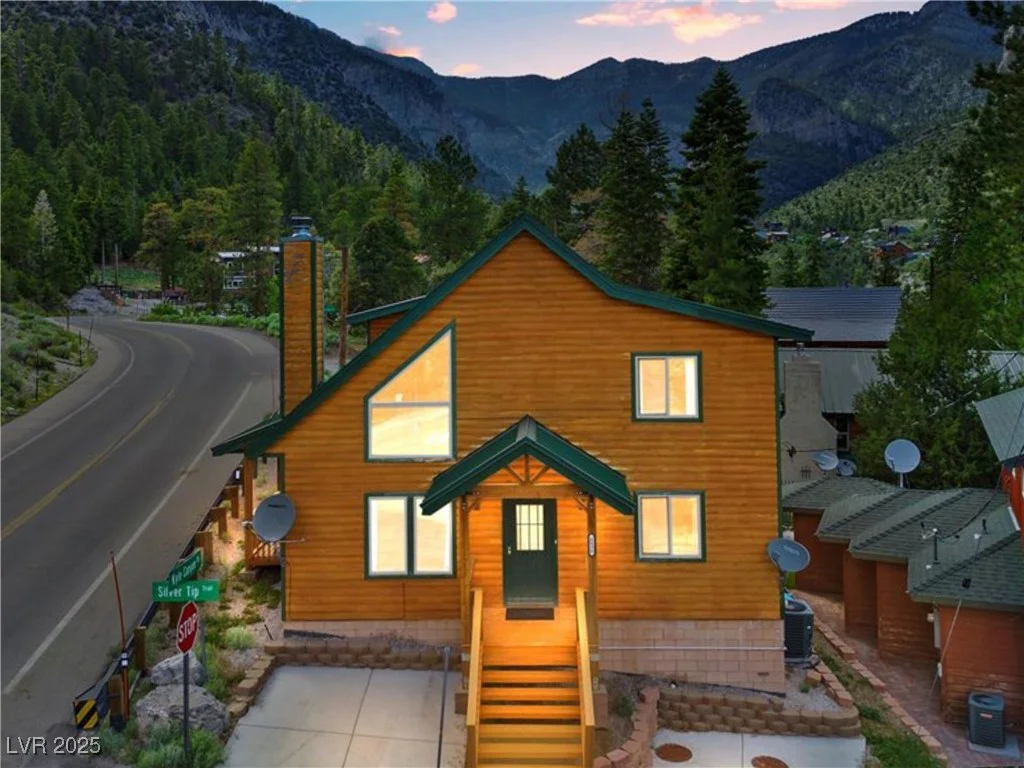 4830 Silver Tip, Mount Charleston, NV 89124