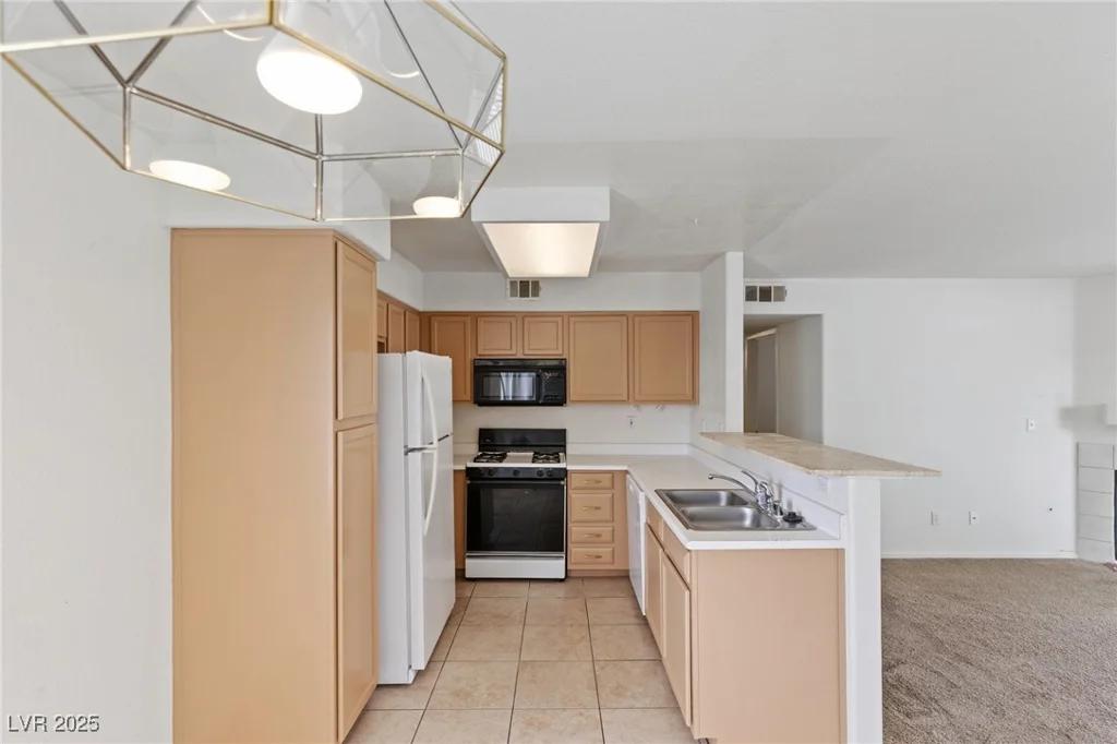 5265 Caspian Springs, Las Vegas, NV 89120