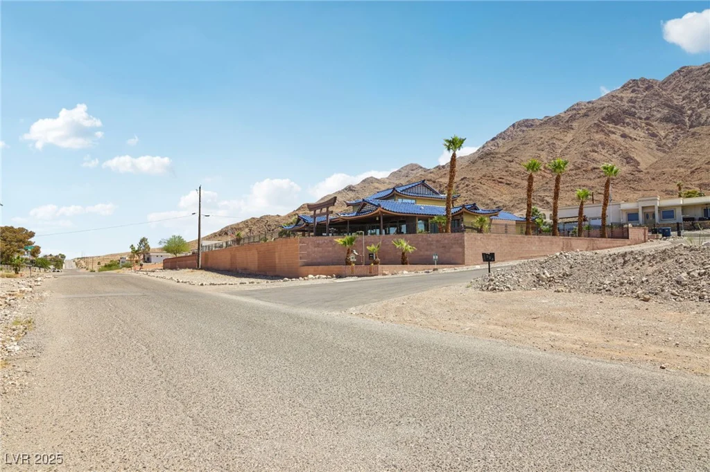 510 Los Feliz, Las Vegas, NV 89110