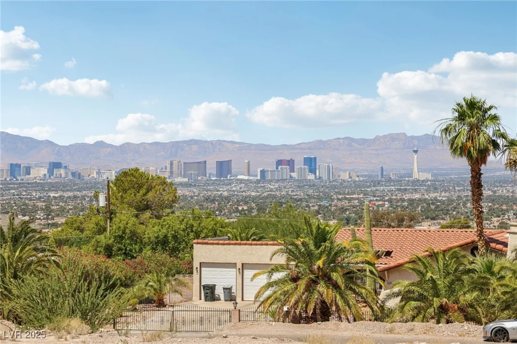510 Los Feliz, Las Vegas, NV 89110