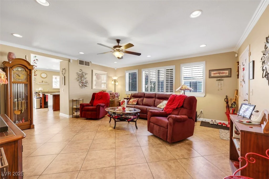 1068 African Eagle, Henderson, NV 89015