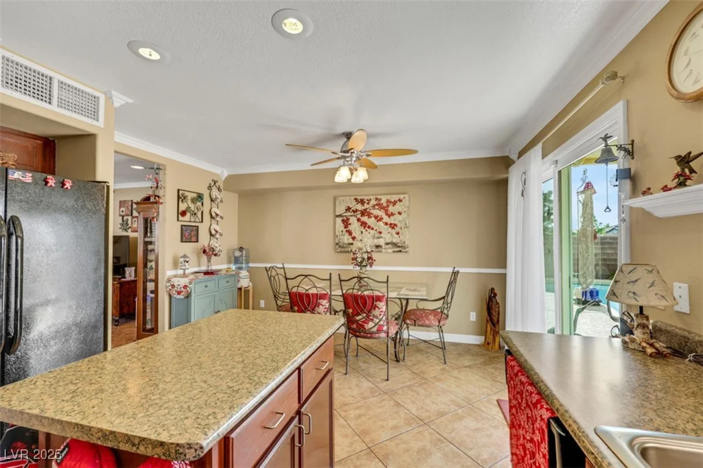 1068 African Eagle, Henderson, NV 89015