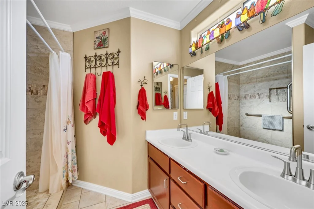 1068 African Eagle, Henderson, NV 89015