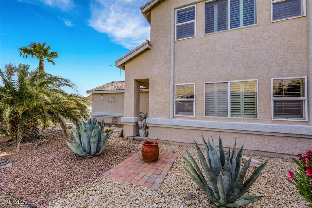 1068 African Eagle, Henderson, NV 89015