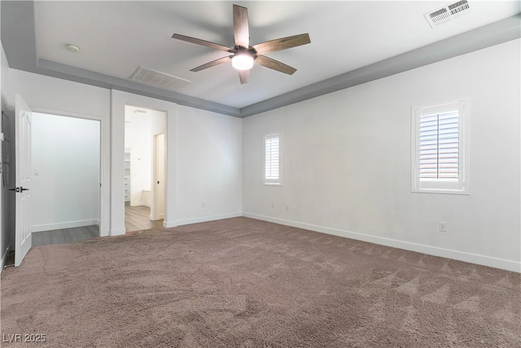 913 Hickory Park, Las Vegas, NV 89138
