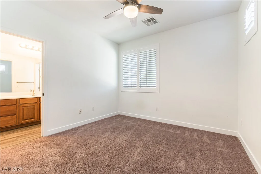 913 Hickory Park, Las Vegas, NV 89138