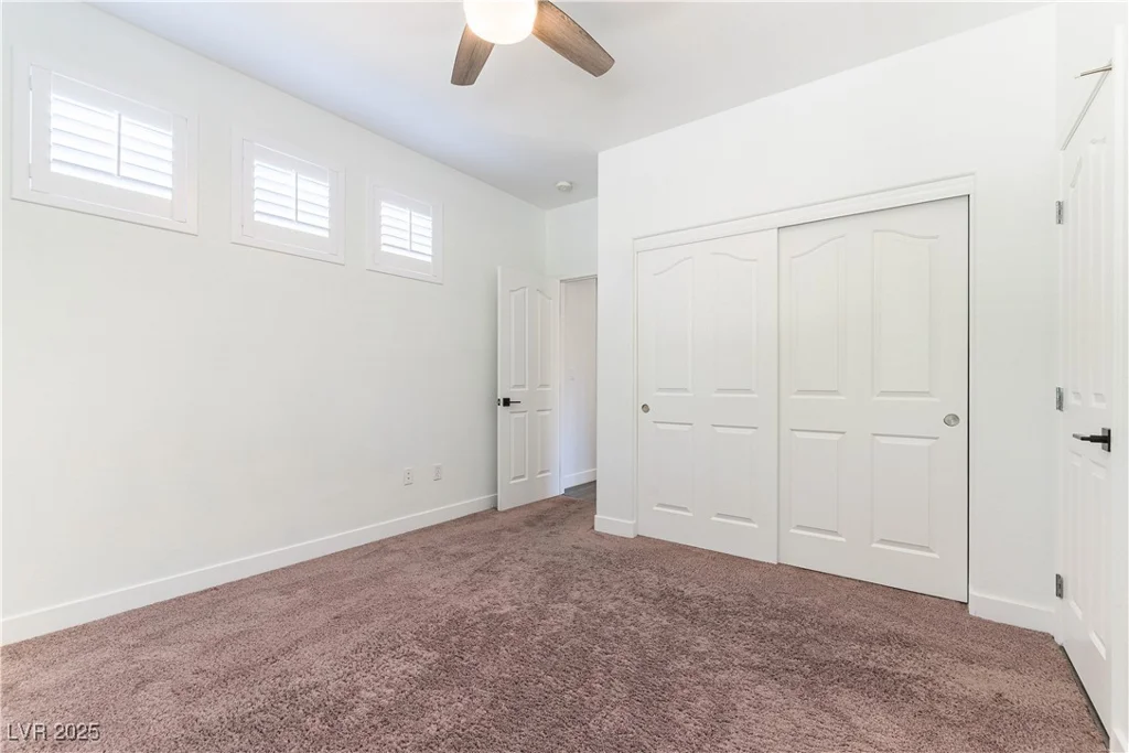 913 Hickory Park, Las Vegas, NV 89138