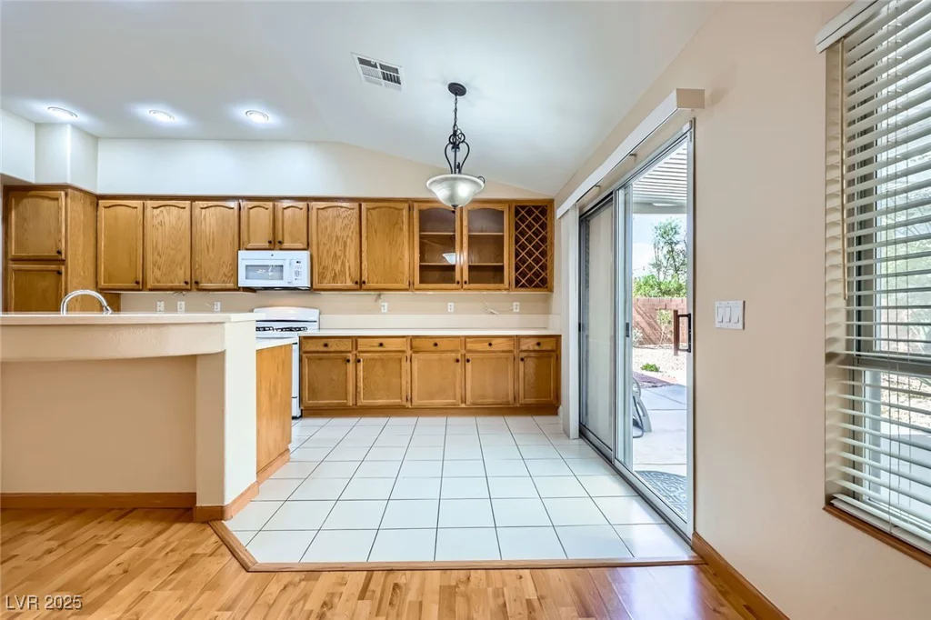 3640 Snowy Pines, Las Vegas, NV 89147