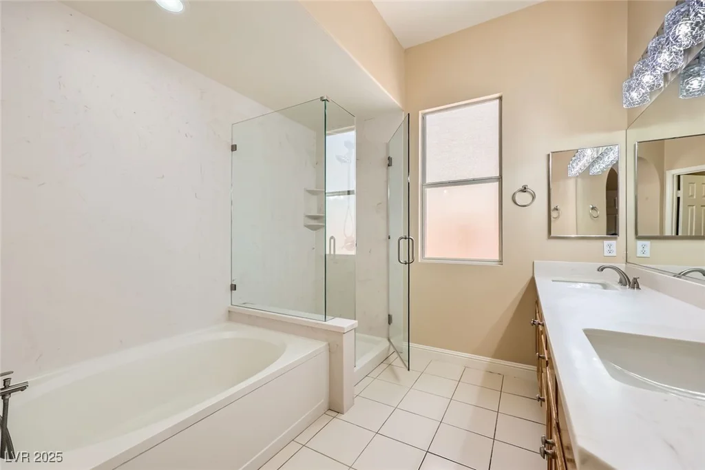 3640 Snowy Pines, Las Vegas, NV 89147