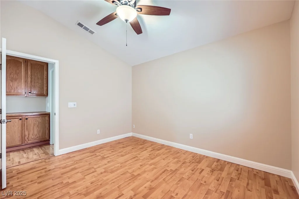 3640 Snowy Pines, Las Vegas, NV 89147