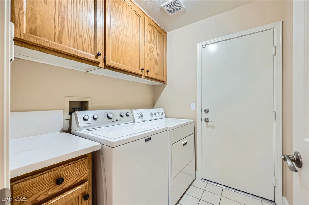 3640 Snowy Pines, Las Vegas, NV 89147