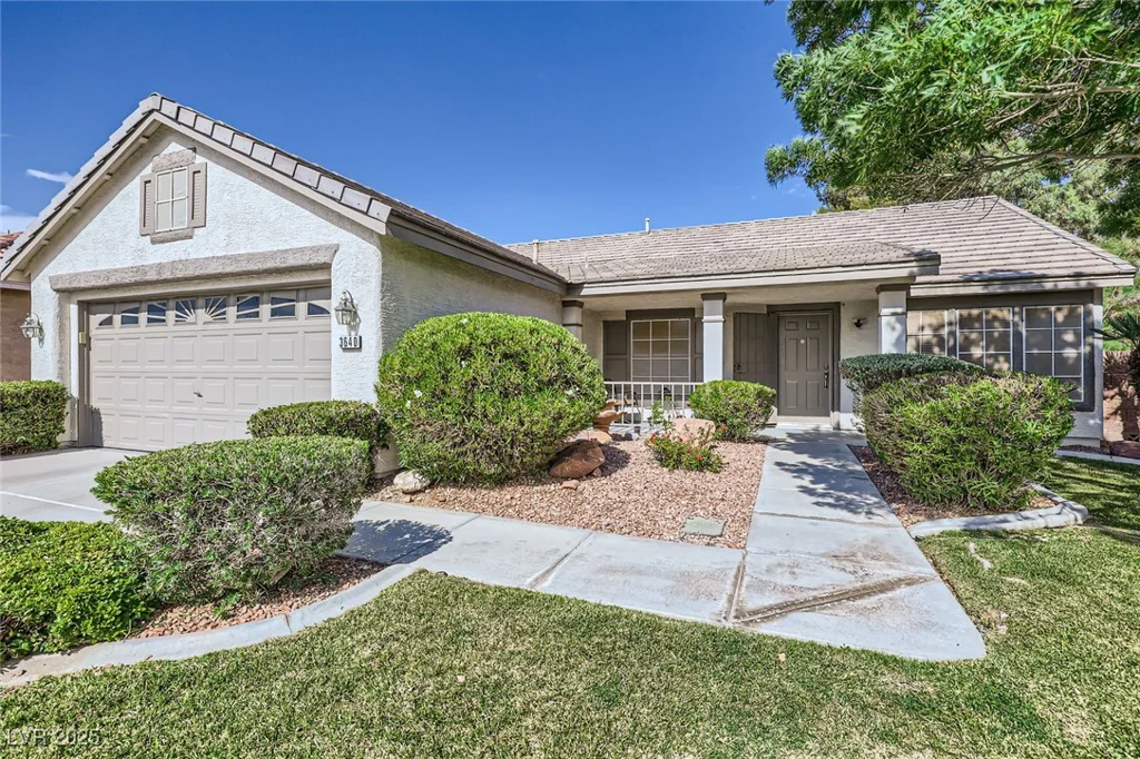 3640 Snowy Pines, Las Vegas, NV 89147