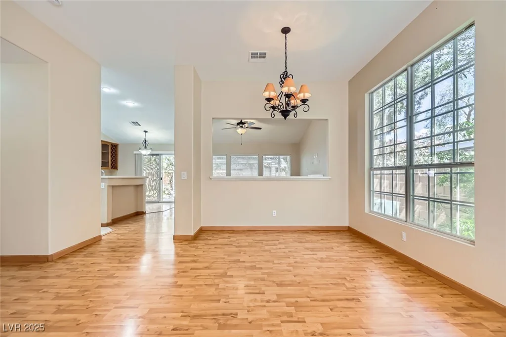 3640 Snowy Pines, Las Vegas, NV 89147