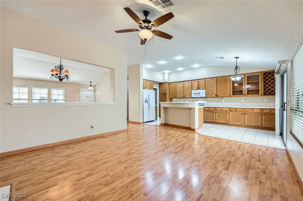 3640 Snowy Pines, Las Vegas, NV 89147