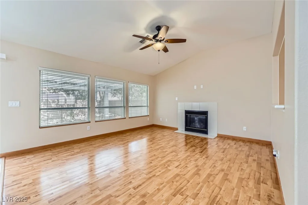 3640 Snowy Pines, Las Vegas, NV 89147