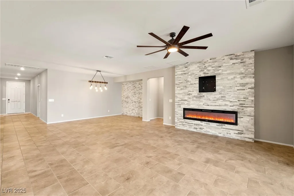 4620 Suntree, Pahrump, NV 89061
