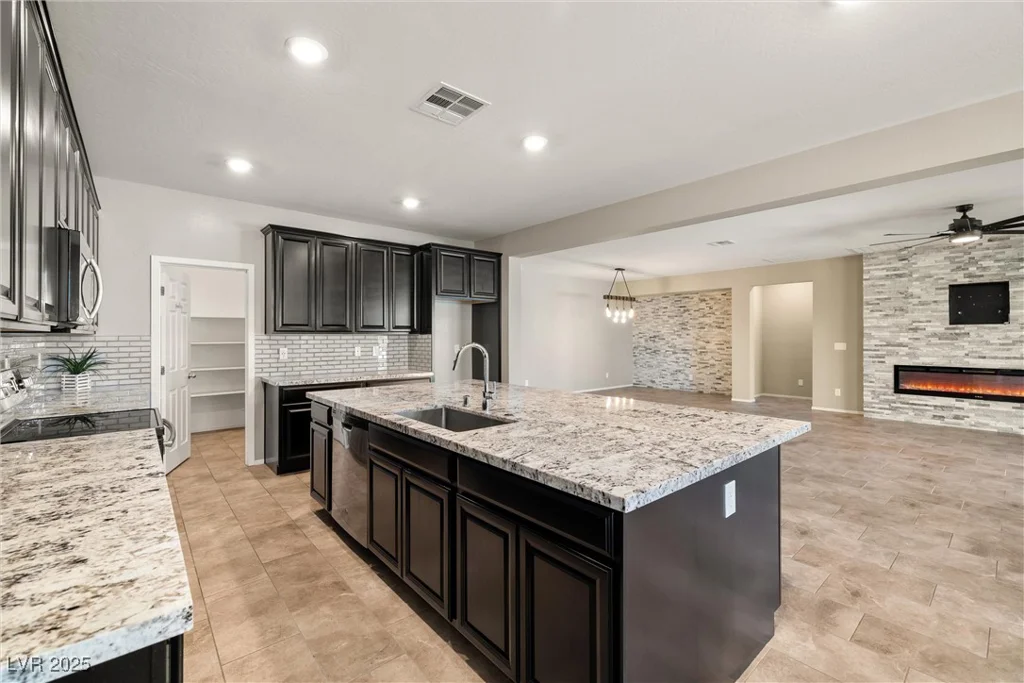 4620 Suntree, Pahrump, NV 89061