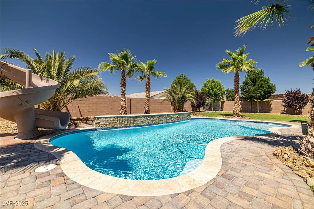 4620 Suntree, Pahrump, NV 89061