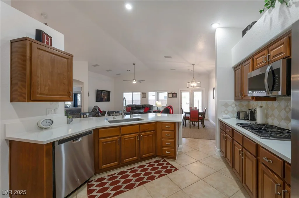 2640 Torch, North Las Vegas, NV 89081