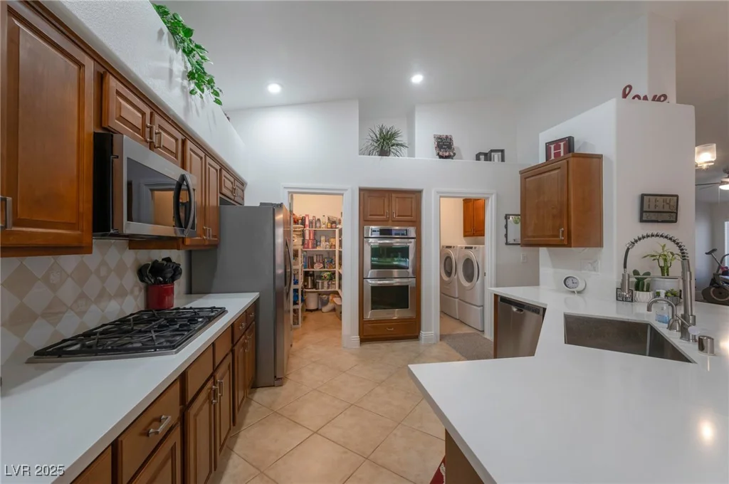 2640 Torch, North Las Vegas, NV 89081