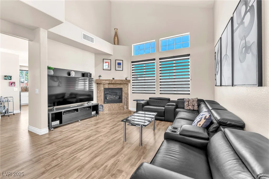 690 Great Dane, Henderson, NV 89052