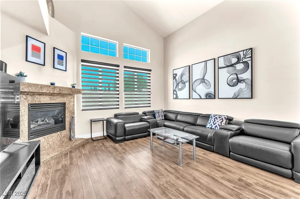 690 Great Dane, Henderson, NV 89052