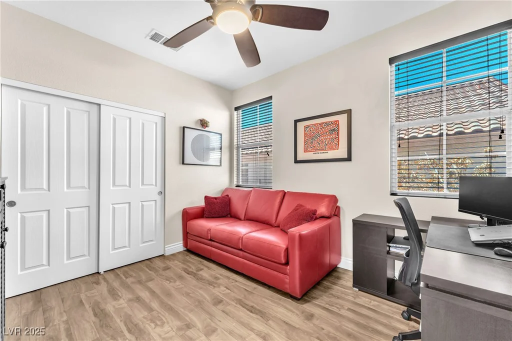 690 Great Dane, Henderson, NV 89052