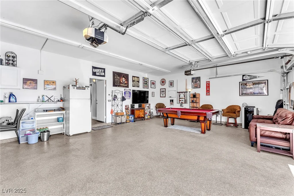 690 Great Dane, Henderson, NV 89052