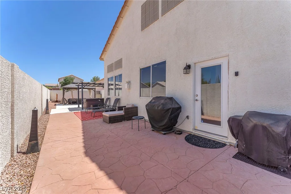 690 Great Dane, Henderson, NV 89052