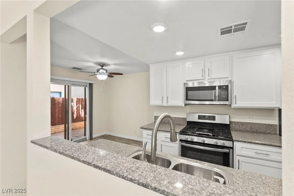 727 Heritage Vista, Henderson, NV 89015