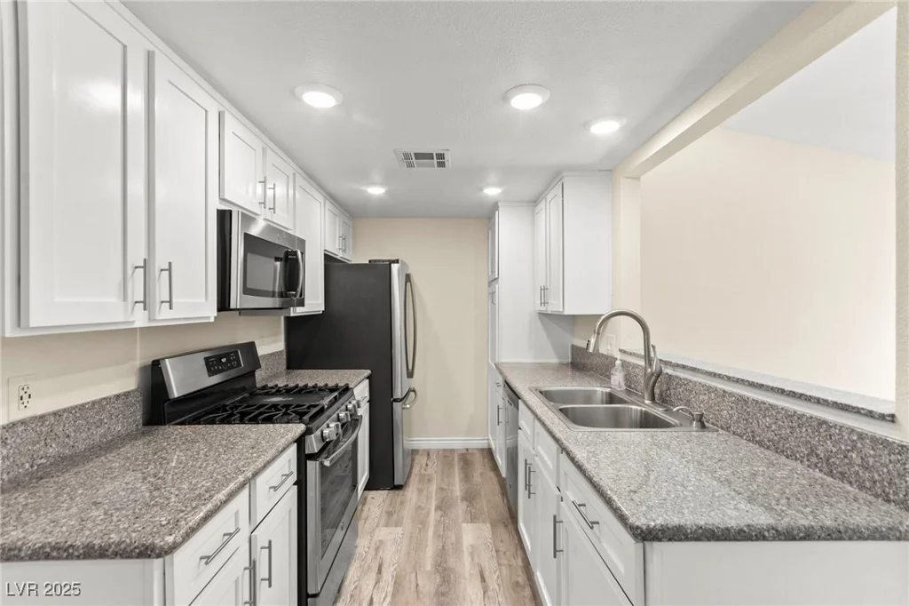727 Heritage Vista, Henderson, NV 89015