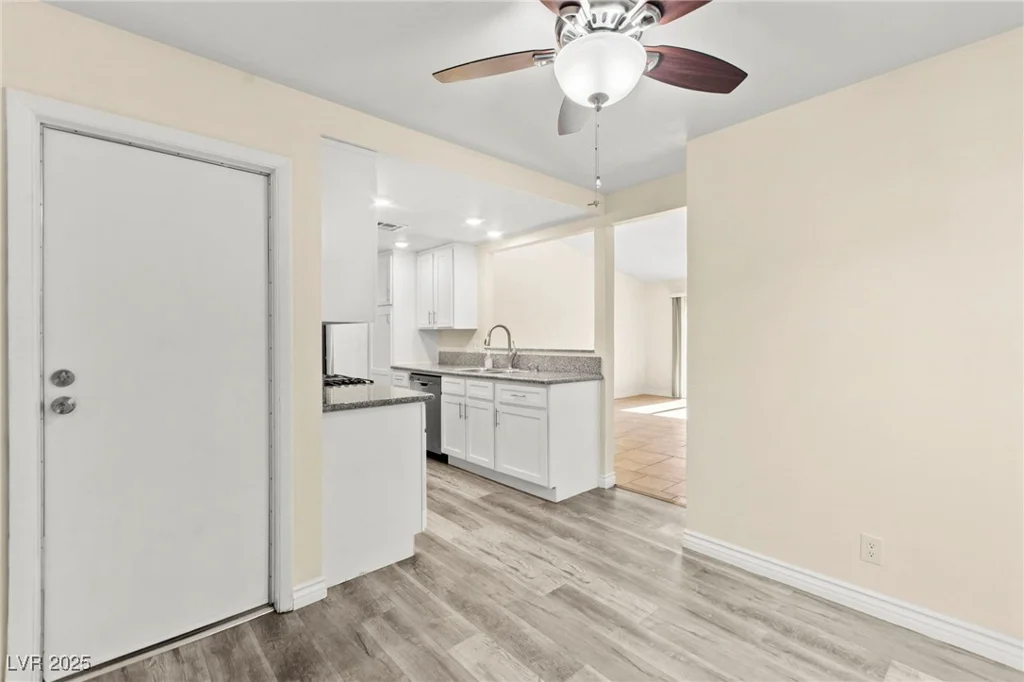 727 Heritage Vista, Henderson, NV 89015