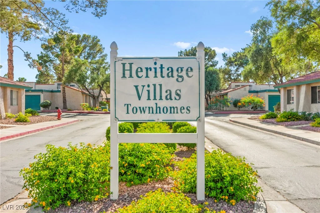 727 Heritage Vista, Henderson, NV 89015