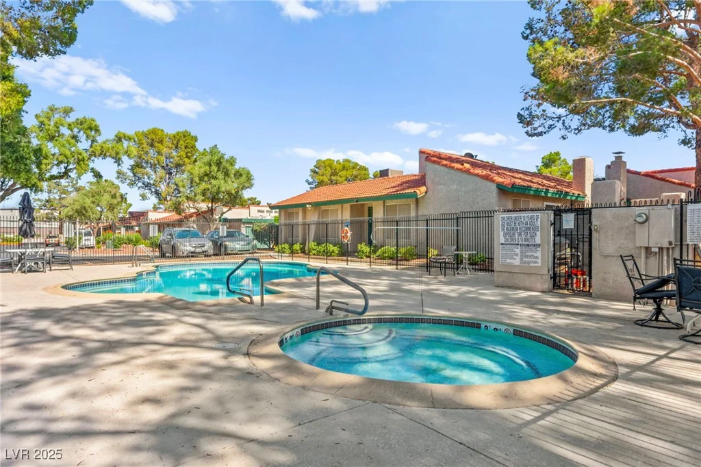 727 Heritage Vista, Henderson, NV 89015