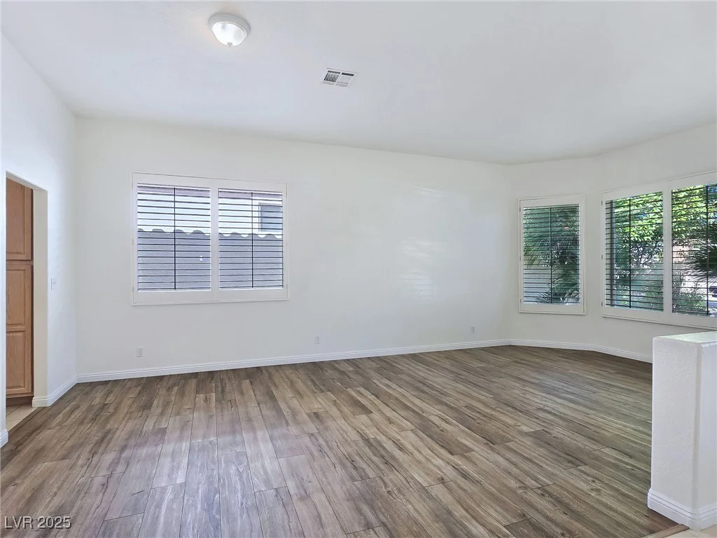 8981 Rivers Edge, Las Vegas, NV 89117