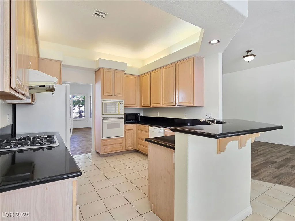 8981 Rivers Edge, Las Vegas, NV 89117