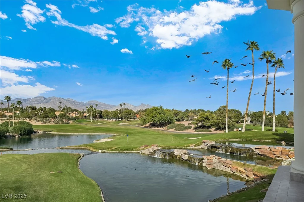 8981 Rivers Edge, Las Vegas, NV 89117