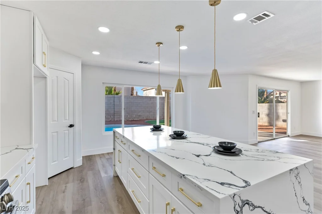9541 Summersweet, Las Vegas, NV 89123