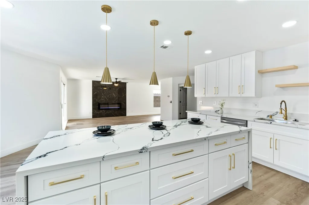 9541 Summersweet, Las Vegas, NV 89123