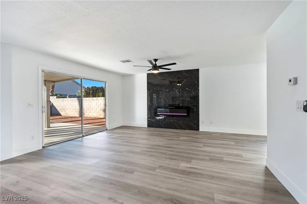 9541 Summersweet, Las Vegas, NV 89123