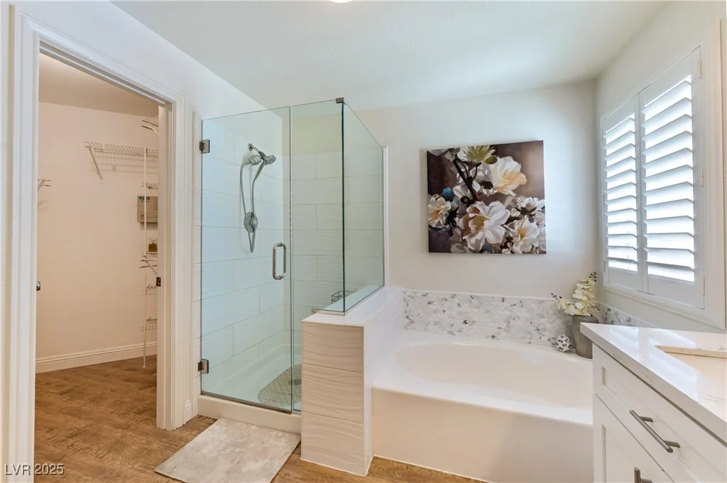 7648 Rolling View, Las Vegas, NV 89149
