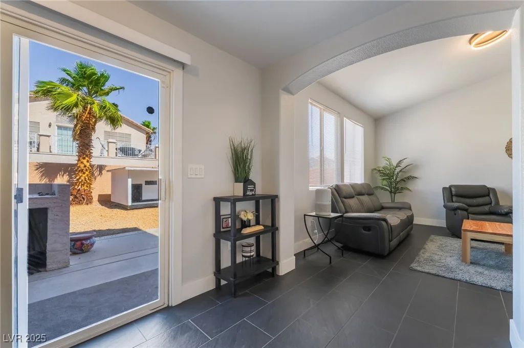 7288 Quarterhorse, Las Vegas, NV 89148