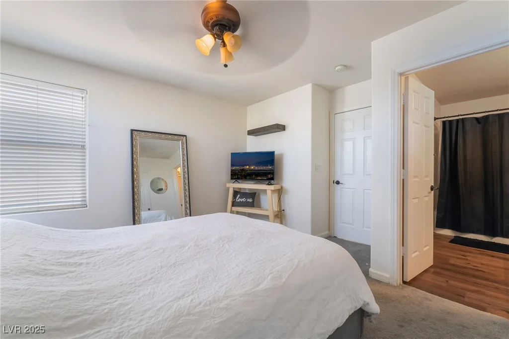 7288 Quarterhorse, Las Vegas, NV 89148