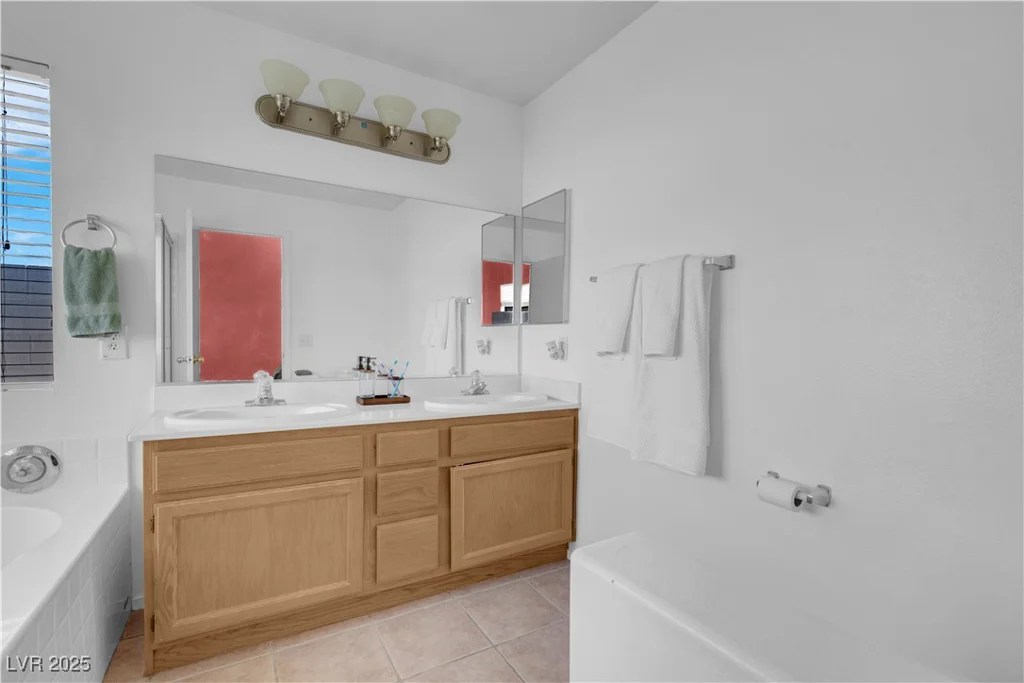 6138 Crystal Flower, North Las Vegas, NV 89031