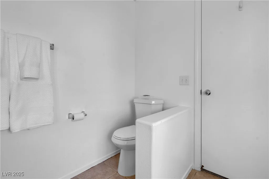 6138 Crystal Flower, North Las Vegas, NV 89031