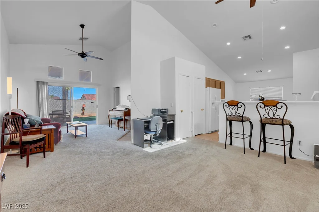 6138 Crystal Flower, North Las Vegas, NV 89031