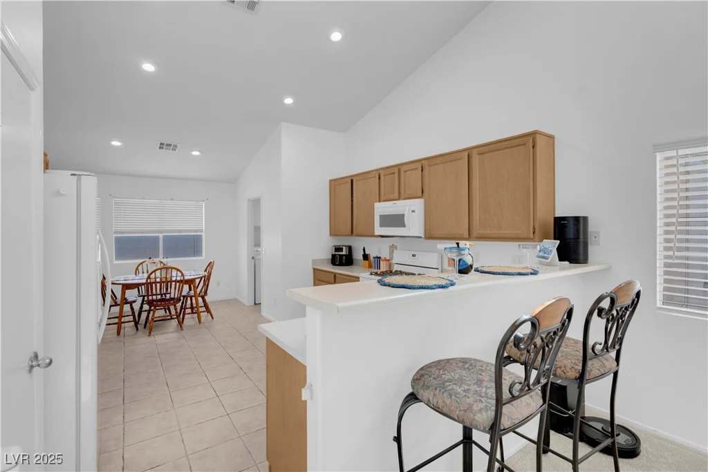 6138 Crystal Flower, North Las Vegas, NV 89031