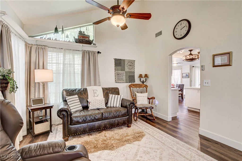5908 Marbrisas, Las Vegas, NV 89130
